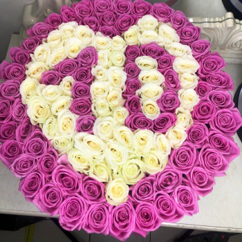 Розовые розы с сердцем - 101 шт. Розовые розы с сердцем - 101 шт.