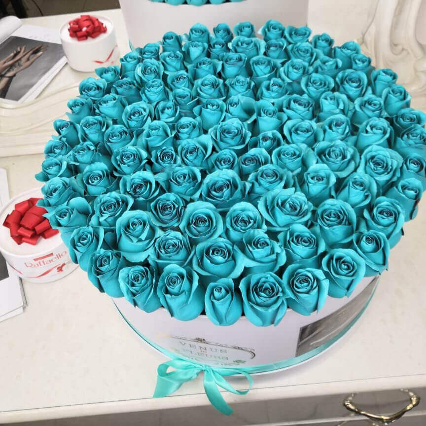 101 бирюзовая роза в коробке 101 бирюзовая роза в коробке