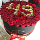 Красные розы с золотой датой - 101 шт. Красные розы с золотой датой - 101 шт.