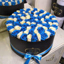 101 бело-голубая роза в коробке 101 бело-голубая роза в коробке