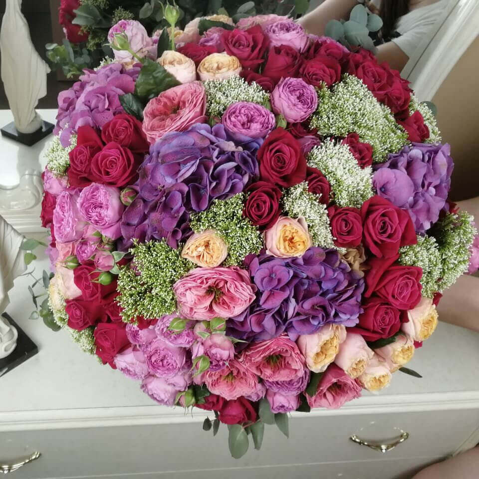 Гортензии с пионовидными - 101 шт. Гортензии с пионовидными - 101 шт.