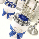 15 синих роз с серебряной окантовкой 15 синих роз с серебряной окантовкой