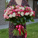 101 кустовая роза в букете - микс 101 кустовая роза в букете - микс