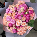 Кустовые розы с пионовидными от 19 шт. Кустовые розы с пионовидными от 19 шт.