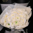 51 белый ранункулюс в букете 51 белый ранункулюс в букете