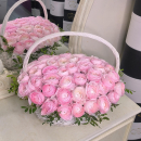 Корзина из ранункулюсов от 29 шт. Корзина из ранункулюсов от 29 шт.