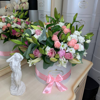 Лилии в миксе - 51 шт.