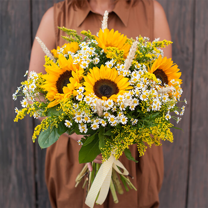 Ромашки с подсолнухами - 45 шт. Ромашки с подсолнухами - 45 шт.