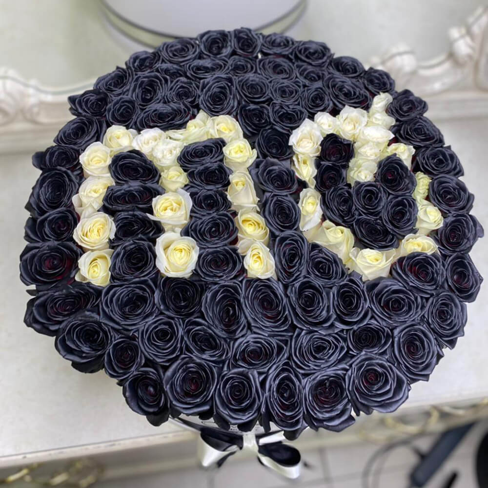 Черные розы с логотипом от 51 шт. Черные розы с логотипом от 51 шт.