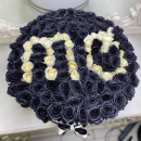 Черные розы с логотипом от 51 шт. Черные розы с логотипом от 51 шт.