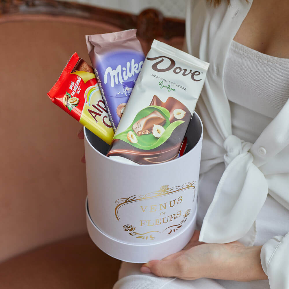 Шоколадный набор в коробке Шоколадный набор в коробке