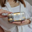 Набор конфет Ferrero Rocher - 16 шт. Набор конфет Ferrero Rocher - 16 шт.