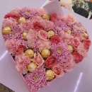 Гвоздики с Ferrero (сердце) - 41 шт. Гвоздики с Ferrero (сердце) - 41 шт.