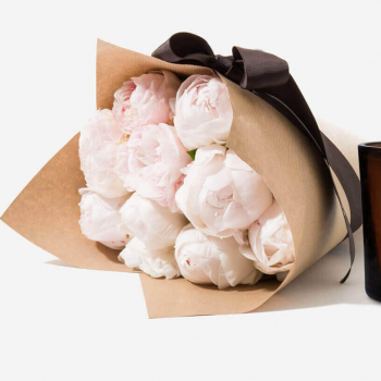 9 нежно-розовых пионов в букете