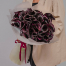 51 черная калла в букете 51 черная калла в букете