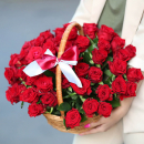 Красные розы в корзине от 51 шт. Красные розы в корзине от 51 шт.