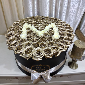 Золотые розы с буквой от 51 шт. Золотые розы с буквой от 51 шт.