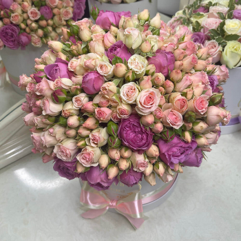 Микс из пионовидных роз от 19 шт.