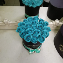 Бирюзовые розы в коробке - 19 шт. Бирюзовые розы в коробке - 19 шт.