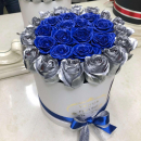 Синие розы с окантовкой - 29 шт. Синие розы с окантовкой - 29 шт.