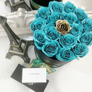 Тиффани розы в коробке от 9 шт. Тиффани розы в коробке от 9 шт.