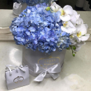 Гортензии с орхидеями от 29 шт. Гортензии с орхидеями от 29 шт.