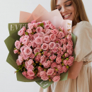 Розовые кустовые розы в букете - 25 шт. Розовые кустовые розы в букете - 25 шт.