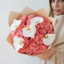 Розовые розы с орхидеями - 25 шт. Розовые розы с орхидеями - 25 шт.