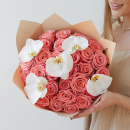 Розовые розы с орхидеями - 25 шт. Розовые розы с орхидеями - 25 шт.