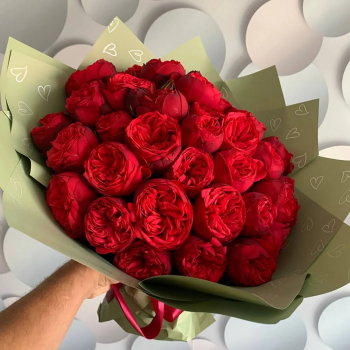 Букет красных пионовидных роз - 25 шт. Букет красных пионовидных роз - 25 шт.
