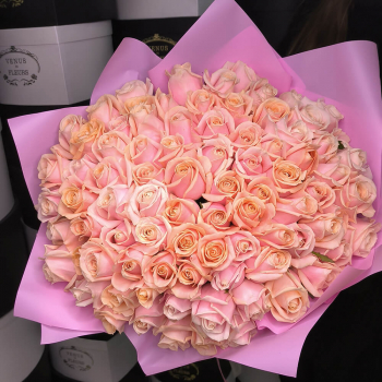 Букет розовых роз от 19 шт. Букет розовых роз от 19 шт.