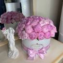 Букет пионов в коробке Букет пионов в коробке