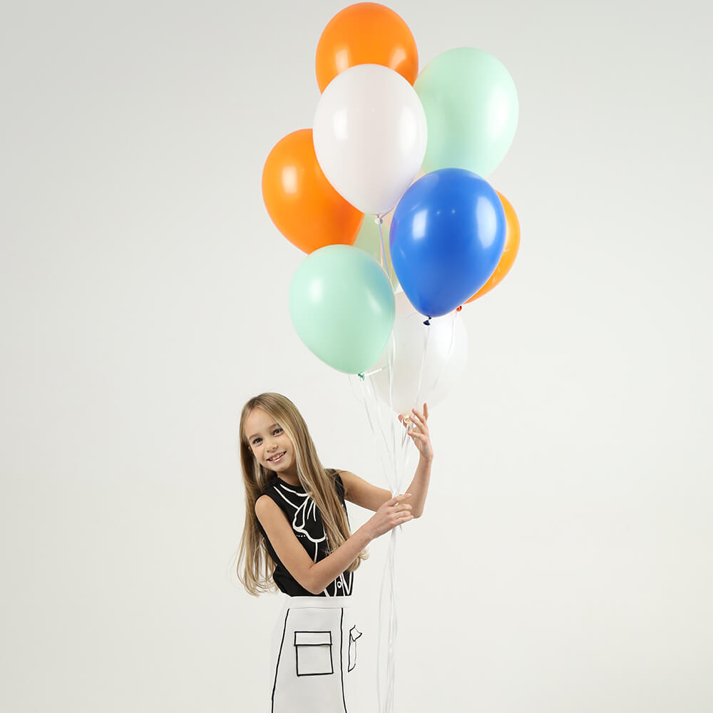 Облако разноцветных шаров - 9 шт. Облако разноцветных шаров - 9 шт.