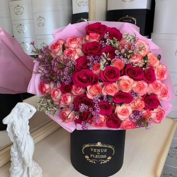 Микс с малиновыми розами - 51 шт. Микс с малиновыми розами - 51 шт.