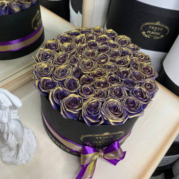 Бронзовые розы в коробке от 9 шт. Бронзовые розы в коробке от 9 шт.