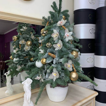 Большая новогодняя ёлочка - 120 см. Большая новогодняя ёлочка - 120 см.