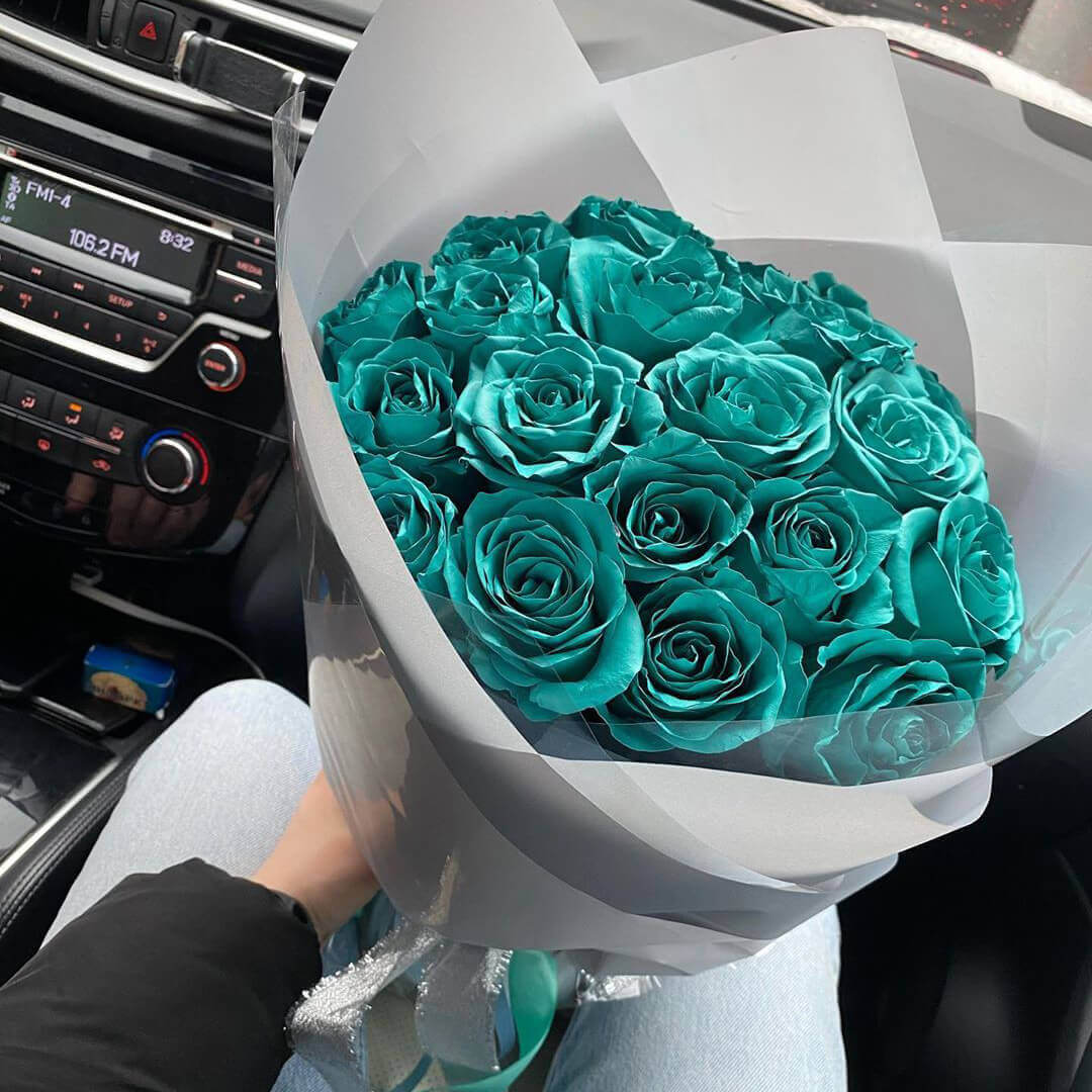 Букет бирюзовых роз от 9 шт. за 4 790 руб. | Бесплатная доставка цветов по  Москве