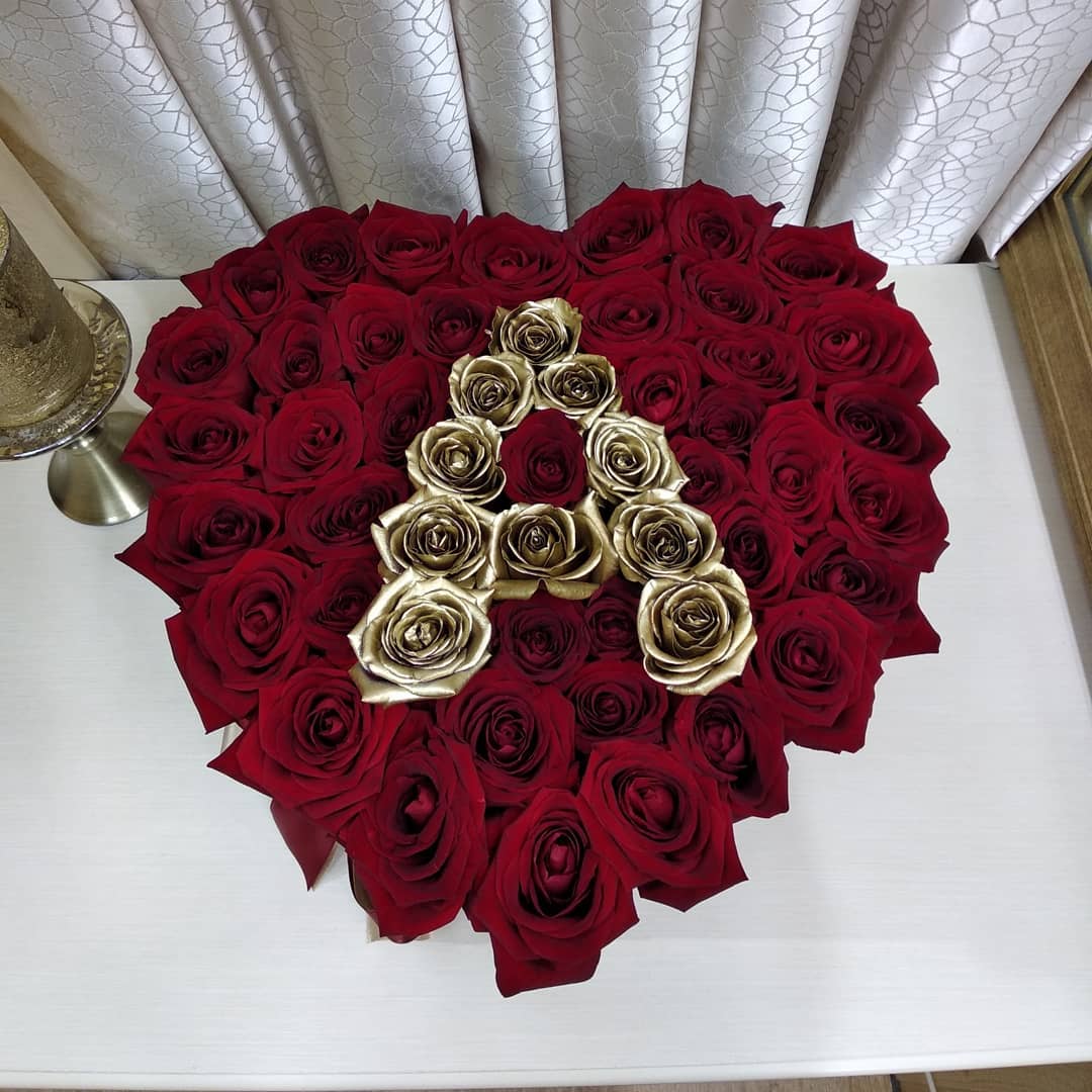 Как сделать бумажные розы из сердечек