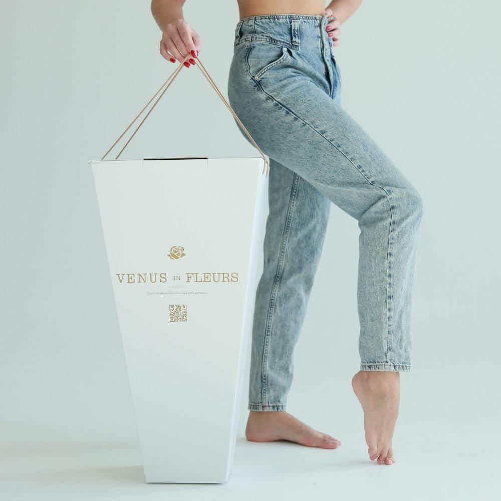 101 розовая кустовая роза в пышном букете 101 розовая кустовая роза в пышном букете